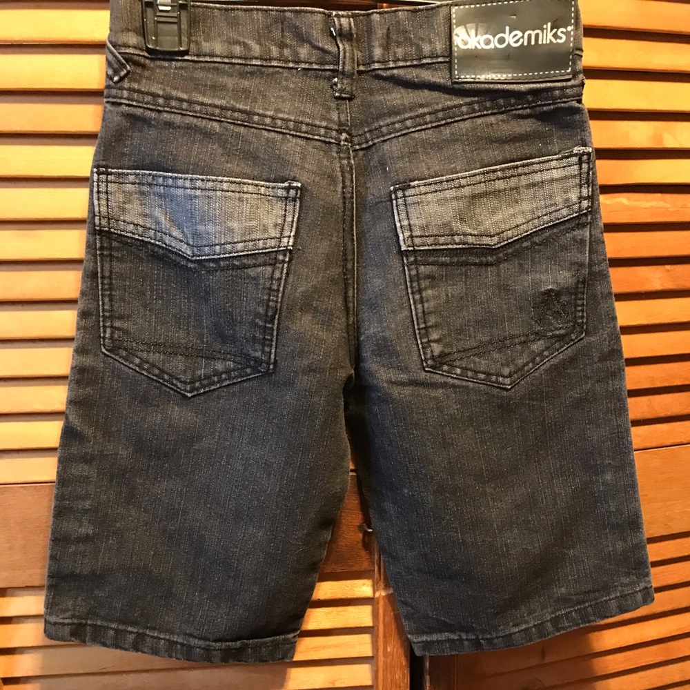 Akademiks Black & Grey Denim Jean Shorts